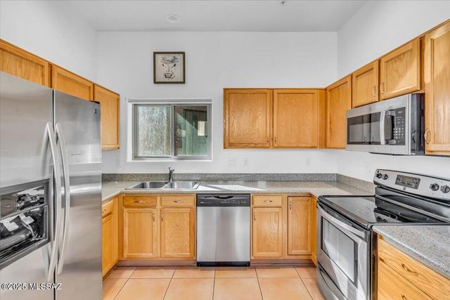 2348 S Orchard View Drive, Green Valley, AZ 85614