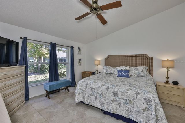 726 MASTERPIECE DRIVE 244, Sun City Center, FL 33573
