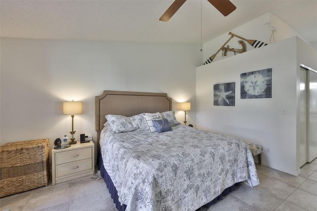 726 MASTERPIECE DRIVE 244, Sun City Center, FL 33573