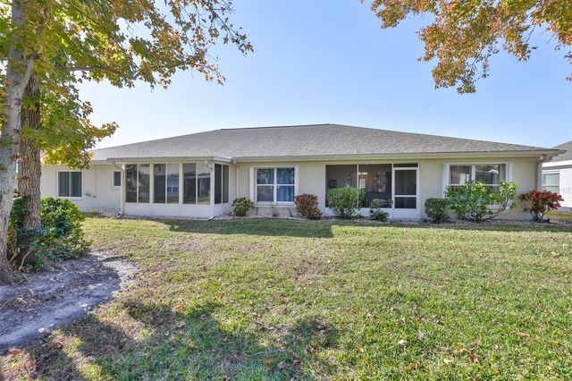 726 MASTERPIECE DRIVE 244, Sun City Center, FL 33573