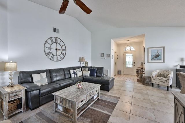 726 MASTERPIECE DRIVE 244, Sun City Center, FL 33573
