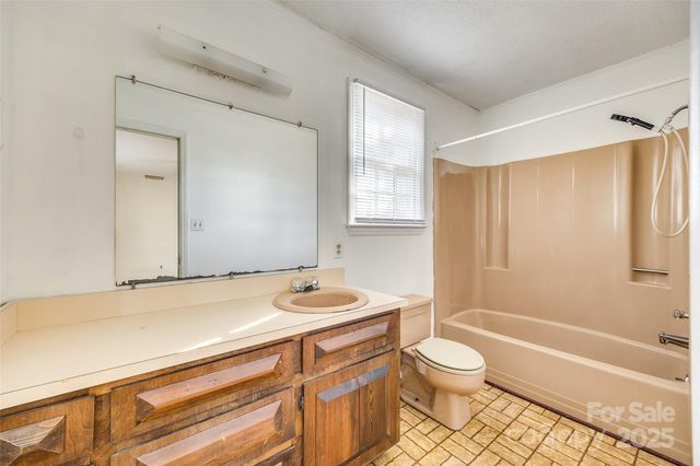 1337 Eisenhower Road, Rock Hill, SC 29730