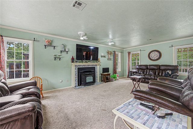 3803 S Sumac Road, Siloam Springs, AR 72761