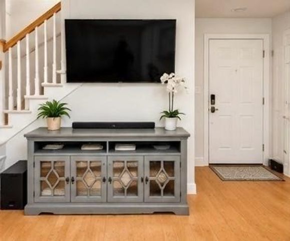 627 Revere Beach Pkwy 627, Revere, MA 02151