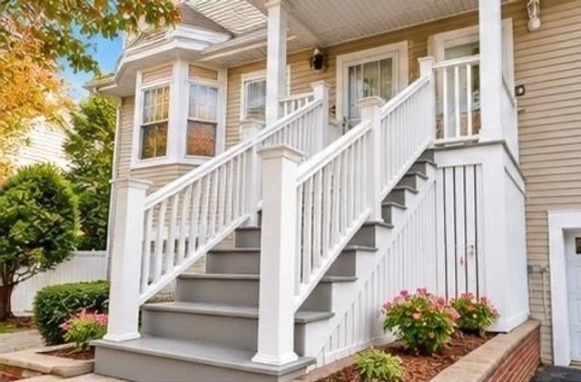 627 Revere Beach Pkwy 627, Revere, MA 02151