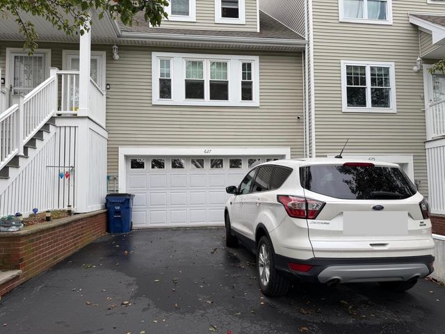 627 Revere Beach Pkwy 627, Revere, MA 02151