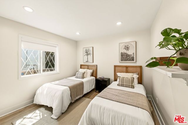 2001 S Spaulding Avenue, Los Angeles, CA 90016