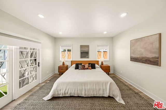 2001 S Spaulding Avenue, Los Angeles, CA 90016