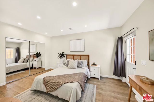 2001 S Spaulding Avenue, Los Angeles, CA 90016