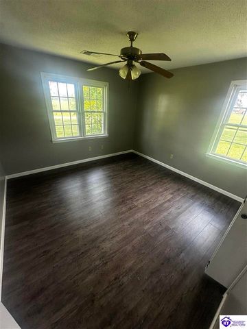 988 Locust Grove Road, Elizabethtown, KY 42701