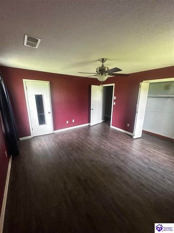 988 Locust Grove Road, Elizabethtown, KY 42701