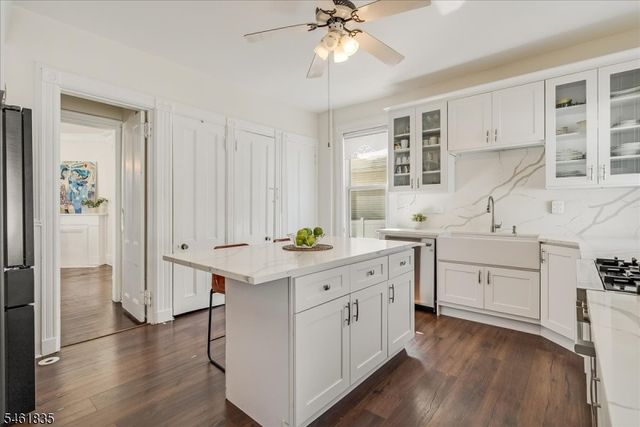 22 Forest St, Montclair Twp., NJ 07042