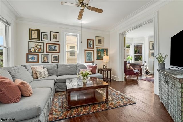 22 Forest St, Montclair Twp., NJ 07042