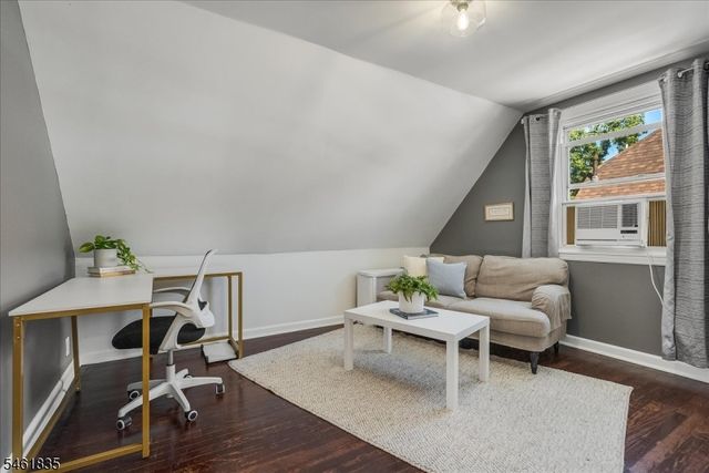 22 Forest St, Montclair Twp., NJ 07042