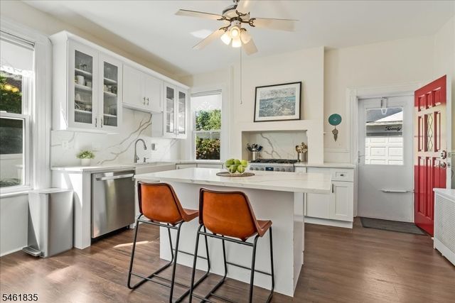 22 Forest St, Montclair Twp., NJ 07042