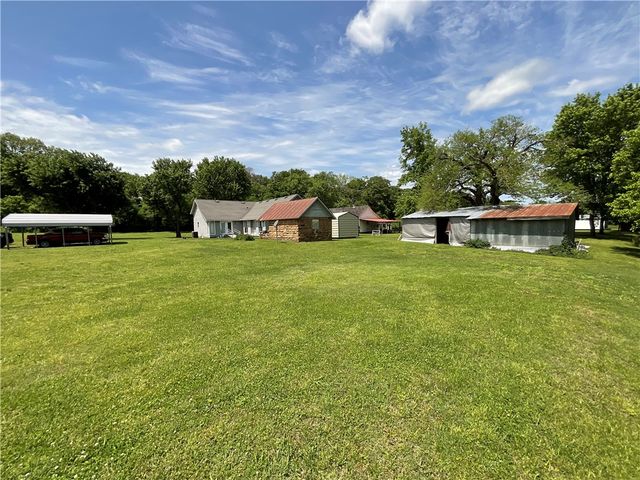 16236 & 16194 Dutch Mills Rd N, Lincoln, AR 72744