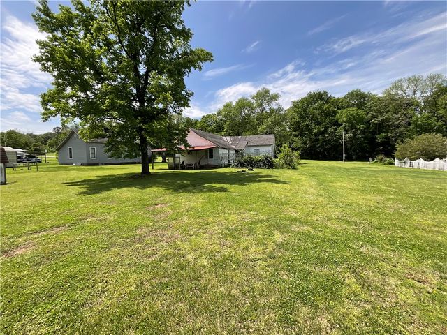 16236 & 16194 Dutch Mills Rd N, Lincoln, AR 72744