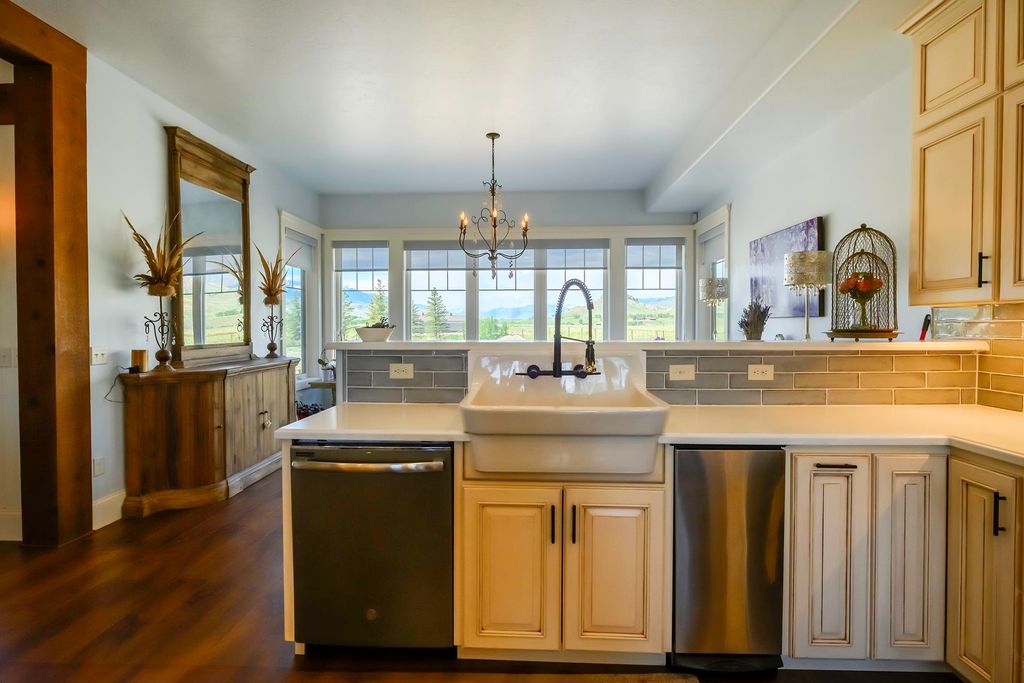 6 Whitney Dr, Cody, WY 82414 photo 11