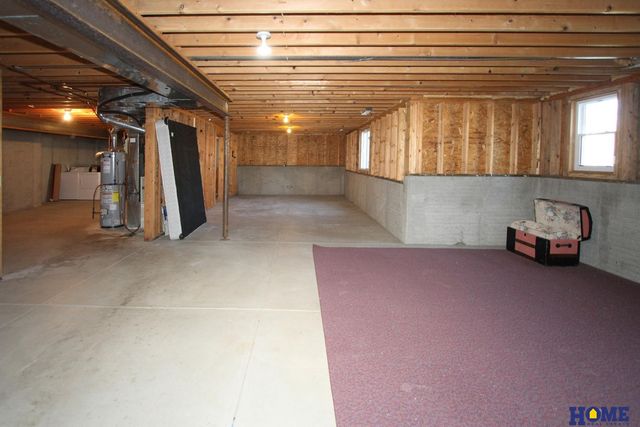 3500 Mesquite Circle, Lincoln, NE 68516