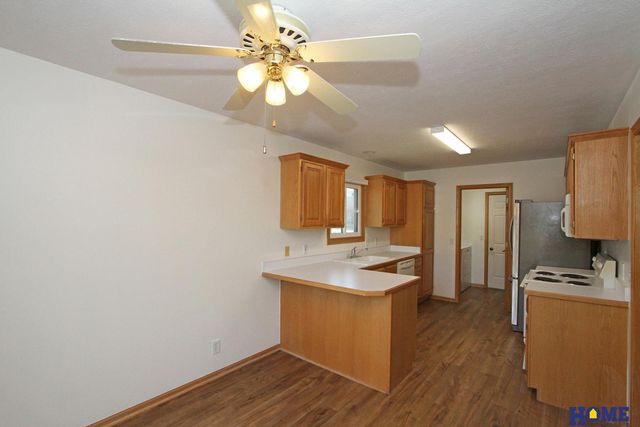 3500 Mesquite Circle, Lincoln, NE 68516