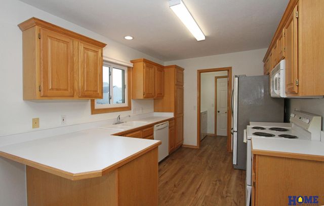 3500 Mesquite Circle, Lincoln, NE 68516