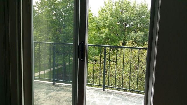 3220 Sanders Road 3B, Northbrook, IL 60062