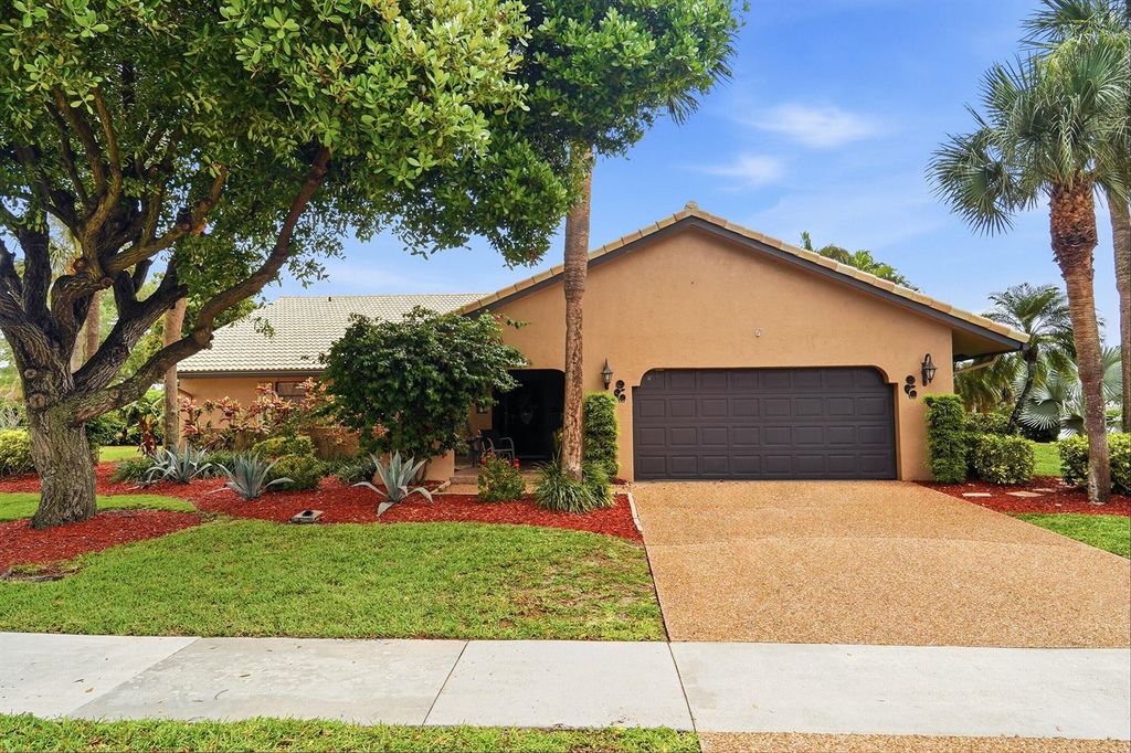 2490 Deer Creek Lob Lolly Lane, Deerfield Beach, FL 33442