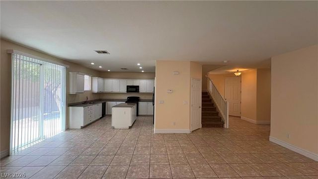 9689 KAMPSVILLE Avenue 0, Las Vegas, NV 89148