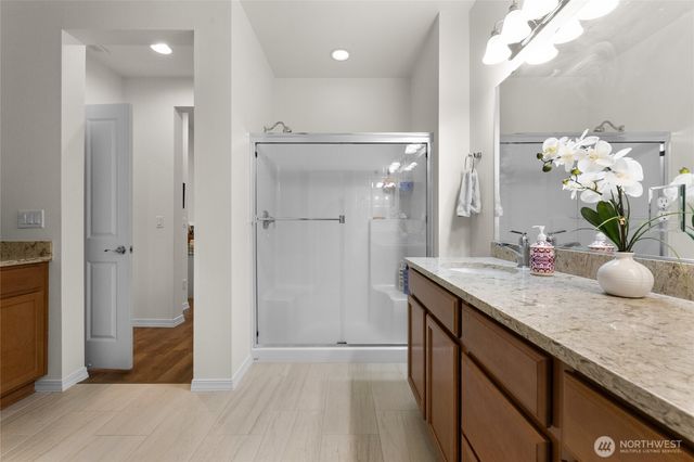22701 SE 237th Place, Maple Valley, WA 98038