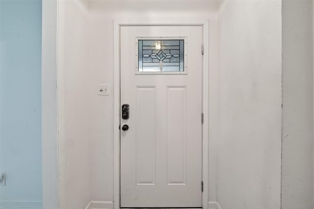 8818 Linkmeadow Lane, Houston, TX 77025