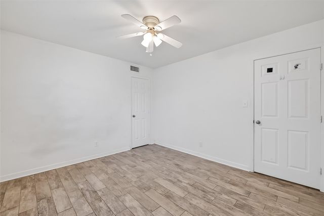 8818 Linkmeadow Lane, Houston, TX 77025