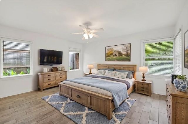 8818 Linkmeadow Lane, Houston, TX 77025