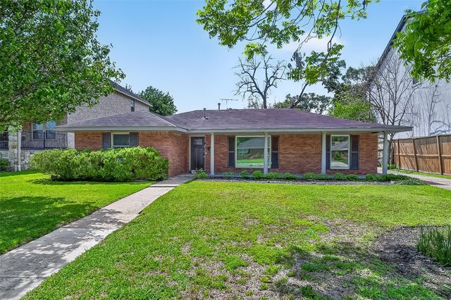 8818 Linkmeadow Lane, Houston, TX 77025