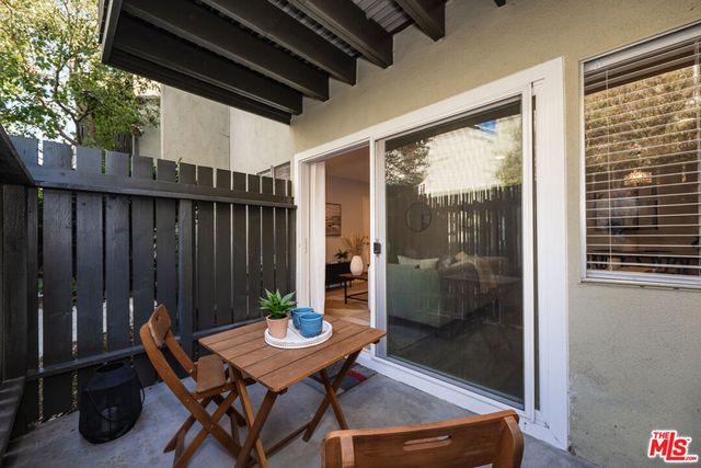 4933 Indian Wood Road 364, Culver City, CA 90230