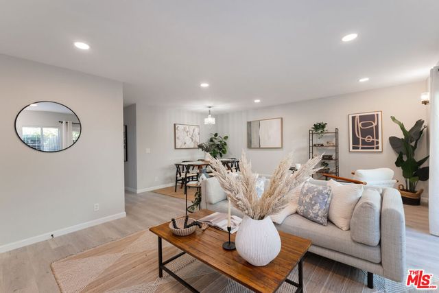 4933 Indian Wood Road 364, Culver City, CA 90230