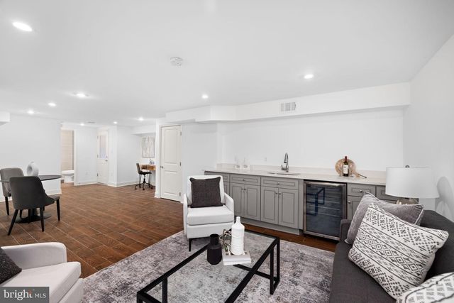 758 GRESHAM PL NW, Washington, DC 20001