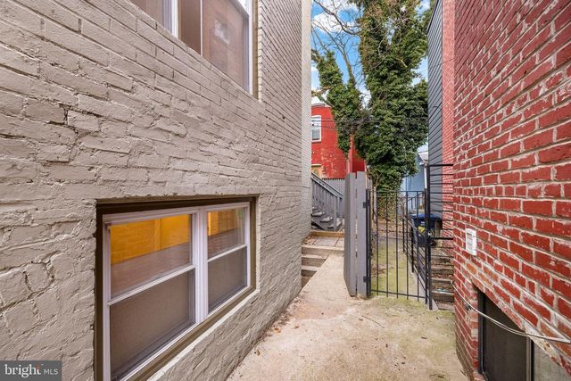 758 GRESHAM PL NW, Washington, DC 20001