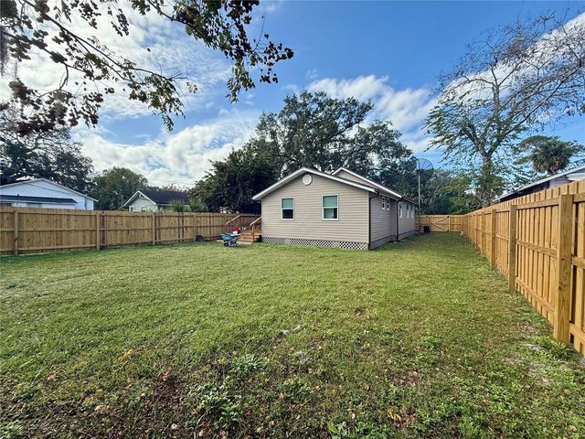 1119 HICKORY AVENUE, Sanford, FL 32771