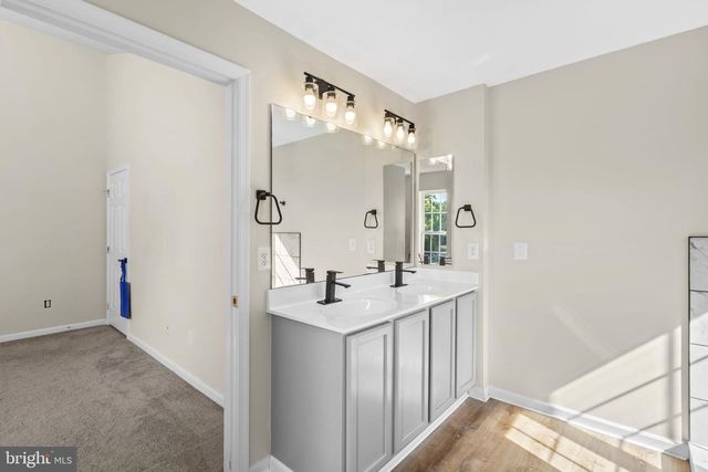 506 MONROE POINT DR, Colonial Beach, VA 22443