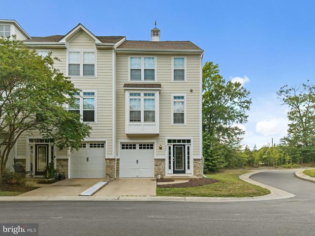 506 MONROE POINT DR, Colonial Beach, VA 22443