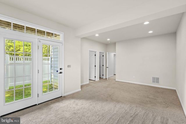 506 MONROE POINT DR, Colonial Beach, VA 22443