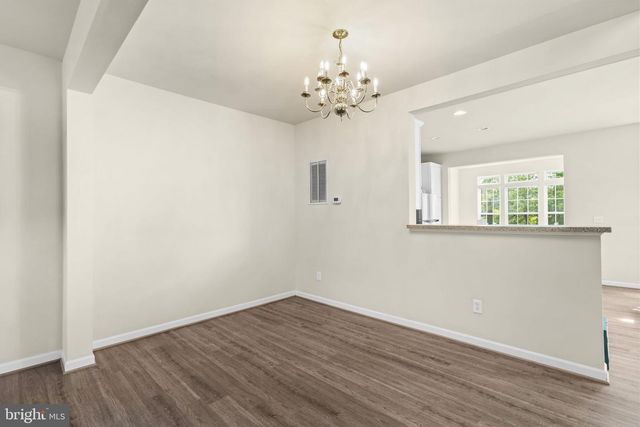 506 MONROE POINT DR, Colonial Beach, VA 22443