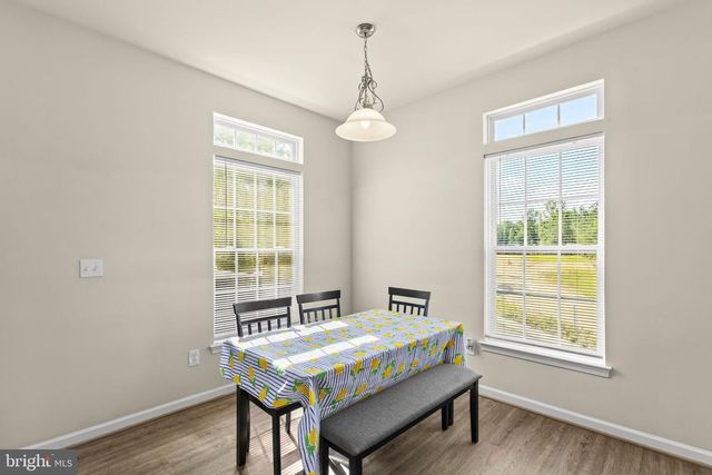 506 MONROE POINT DR, Colonial Beach, VA 22443