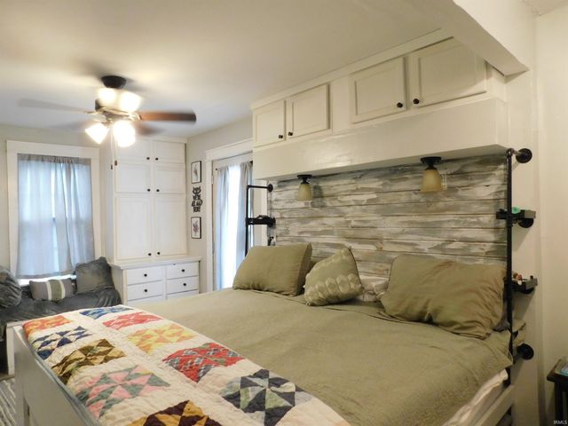 4300 Jones Lane, Floyds Knobs, IN 47119