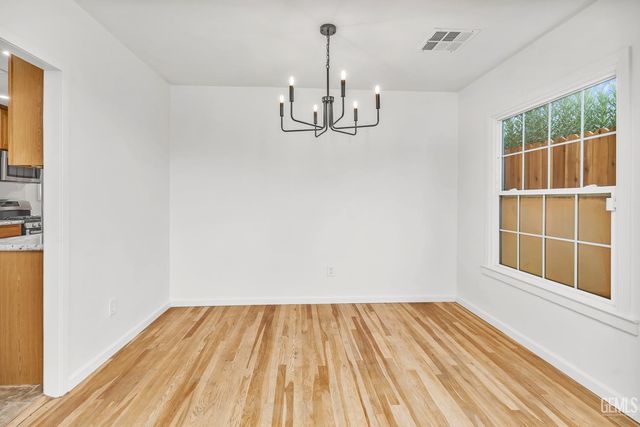 211 Calvin Street, Taft, CA 93268