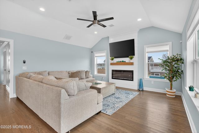 113 E Delaware Drive, Little Egg Harbor, NJ 08087