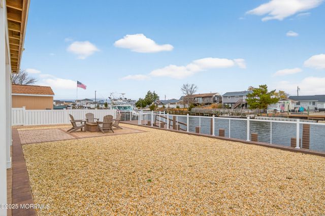 113 E Delaware Drive, Little Egg Harbor, NJ 08087