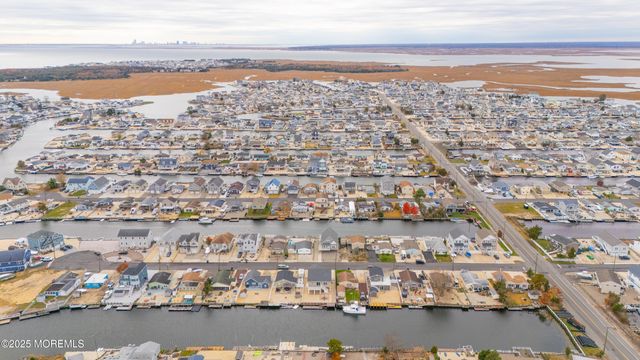 113 E Delaware Drive, Little Egg Harbor, NJ 08087