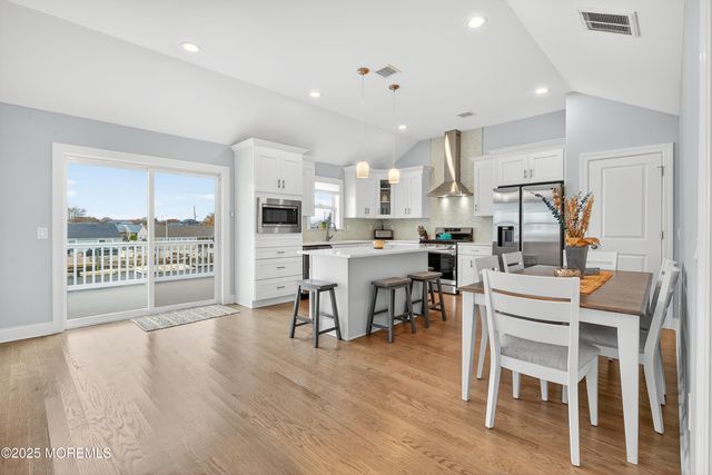 113 E Delaware Drive, Little Egg Harbor, NJ 08087