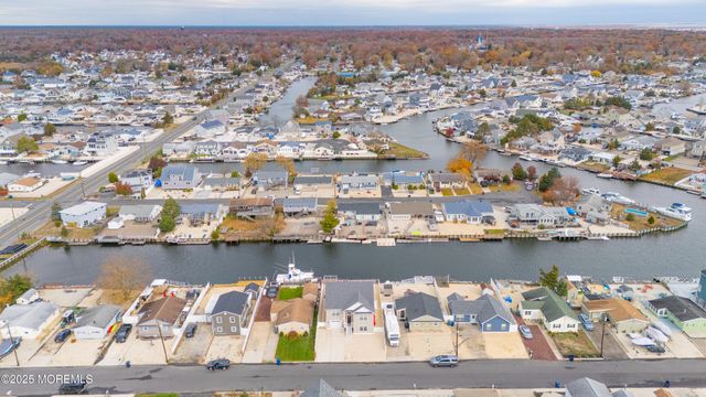 113 E Delaware Drive, Little Egg Harbor, NJ 08087